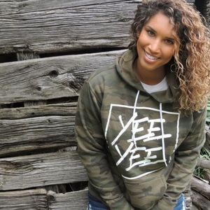 Yee Yee Camo Sweatshirt - Medium, yee yee hoodie, Camo hoodie